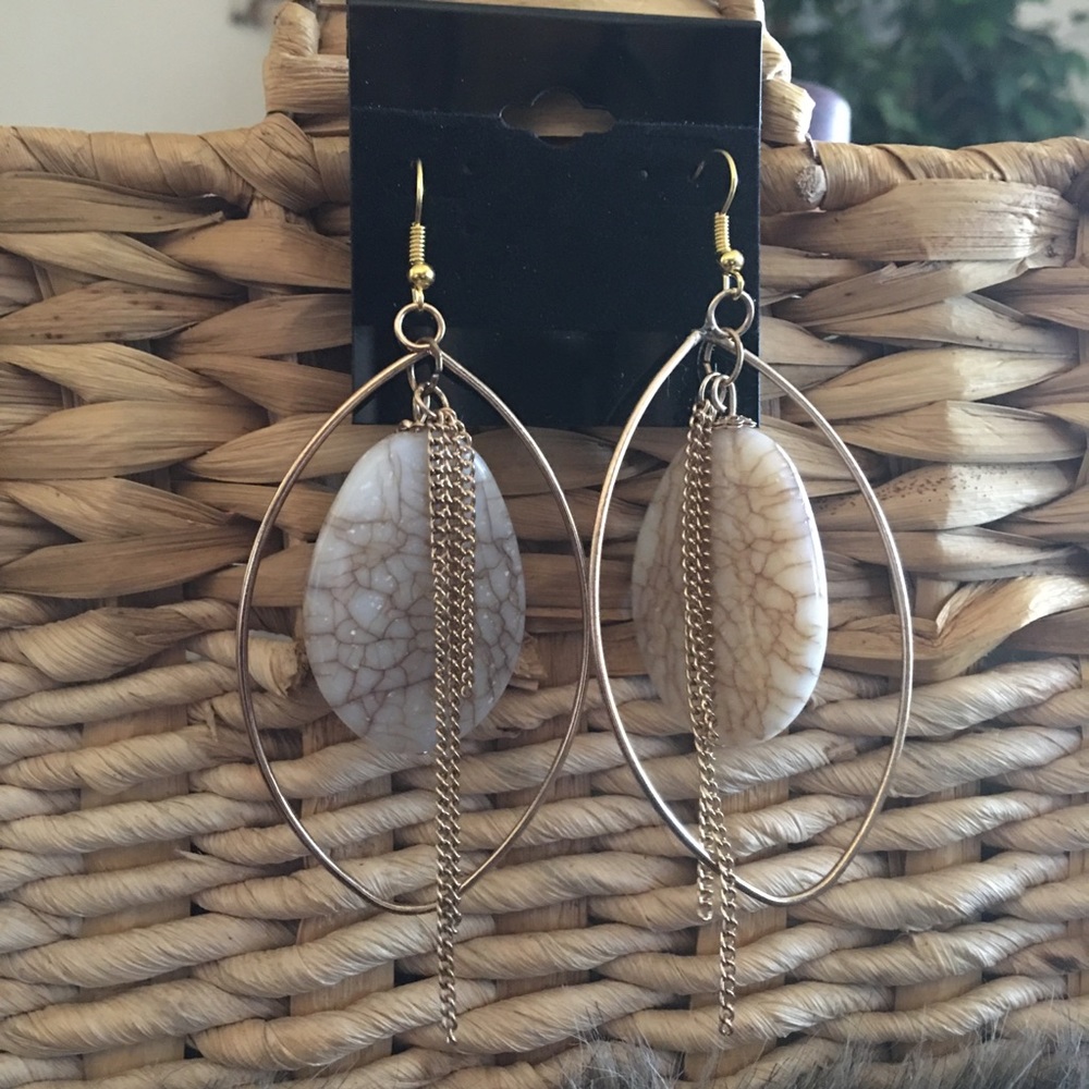 Marble glass caged stone chain accent earrings